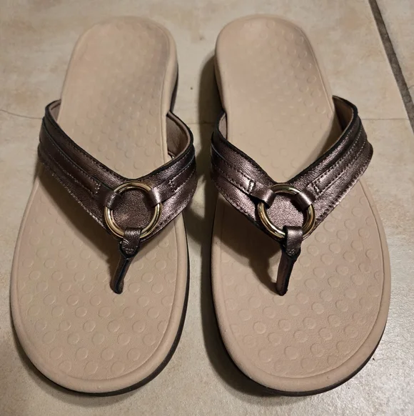 Vionic Aloe Metallic Brown Women's Thong Orthotic Sandals Size 10 - Picture 2 of 10
